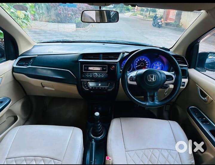 Honda Amaze 2016 Diesel Well Maintained