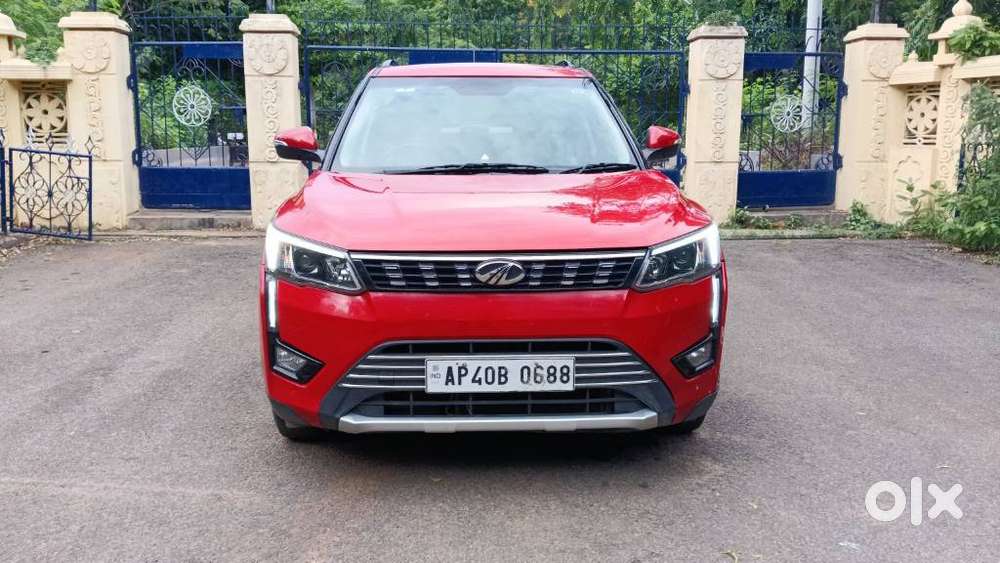 Mahindra Xuv300 W8, 2022, Petrol