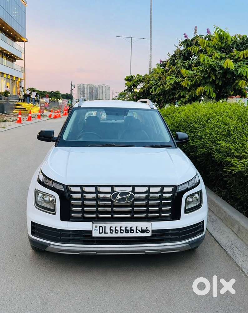 Hyundai Venue 2020 Cng & Hybrids Good Condition