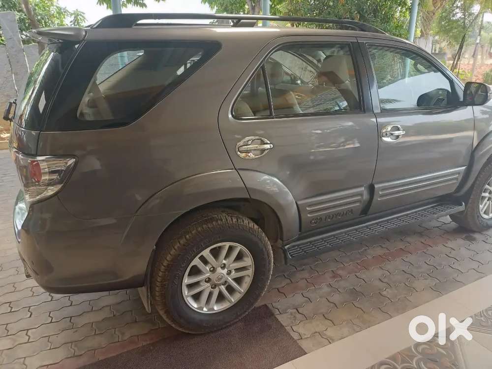 Toyota Fortuner 2014 Bs4 2nd Owner Ka51 New Tyres New Battery New Insu