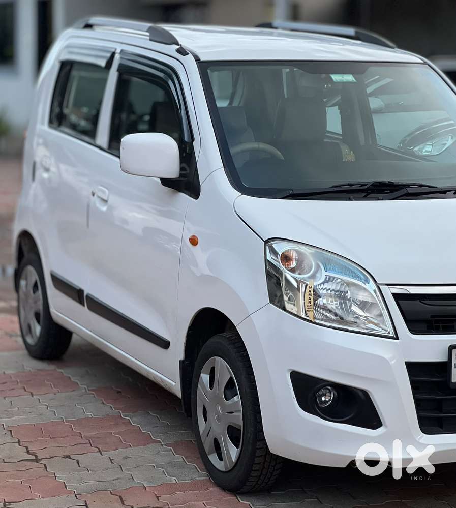 Maruti Suzuki Wagon R Vxi 1.2, 2018, Petrol