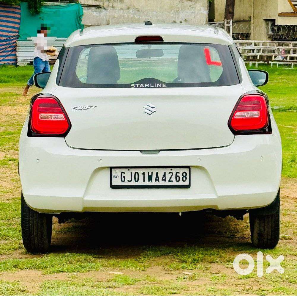 Maruti Suzuki Swift Vxi + Manual, 2021, Petrol