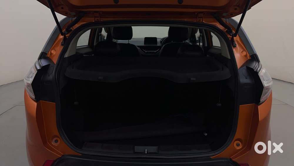 Tata Nexon 1.2 Revotron Xza Plus (o) Dual Tone, 2019, Diesel