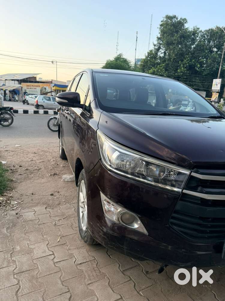 Toyota Innova Crysta 2017