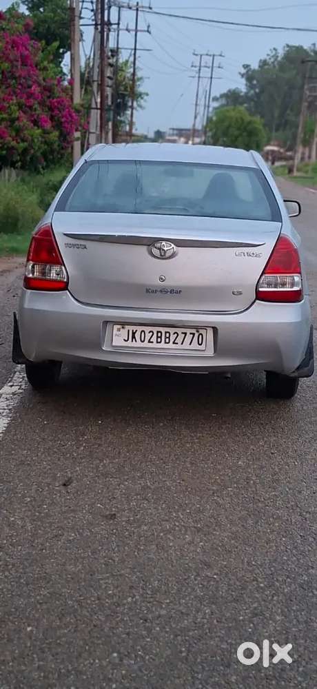 Toyota Etios 2013 Manual Petrol