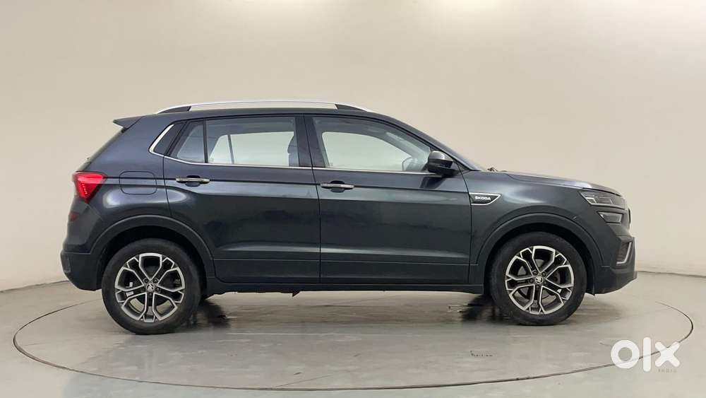 Skoda Kushaq Style 1.0l Tsi At, 2023, Petrol