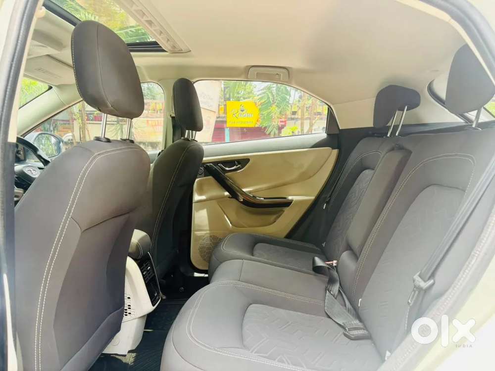 Tata Nexon Amt Xza Plus, 2021, Petrol