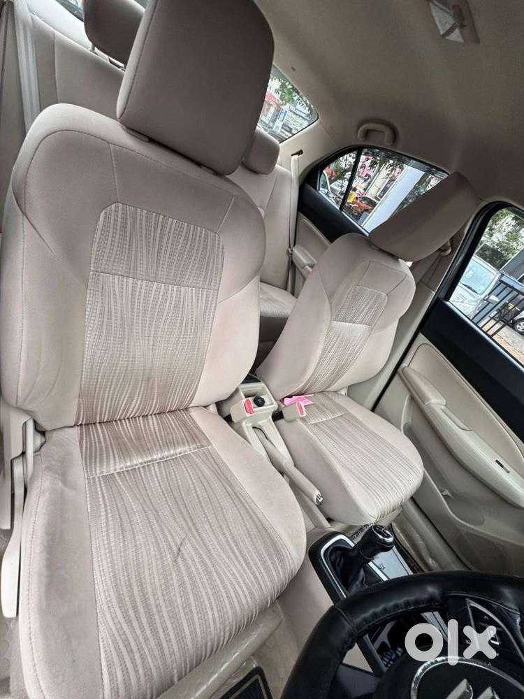 Maruti Suzuki Dzire 1.2 Vxi, 2019, Petrol