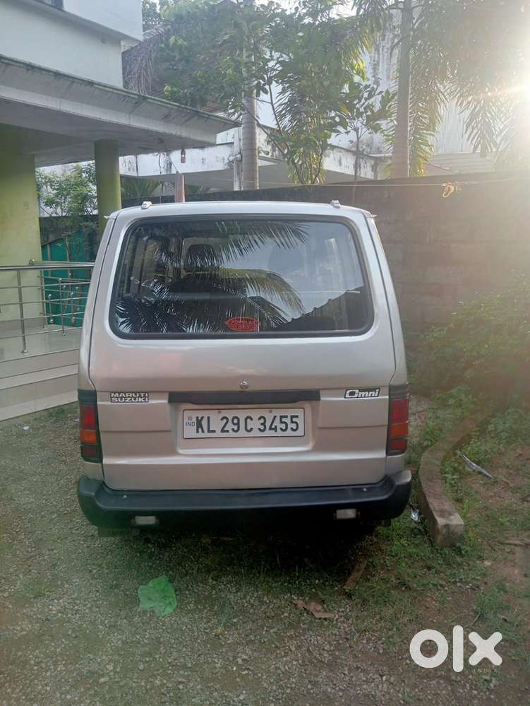 Maruti Suzuki Omni 2010 , New Paper