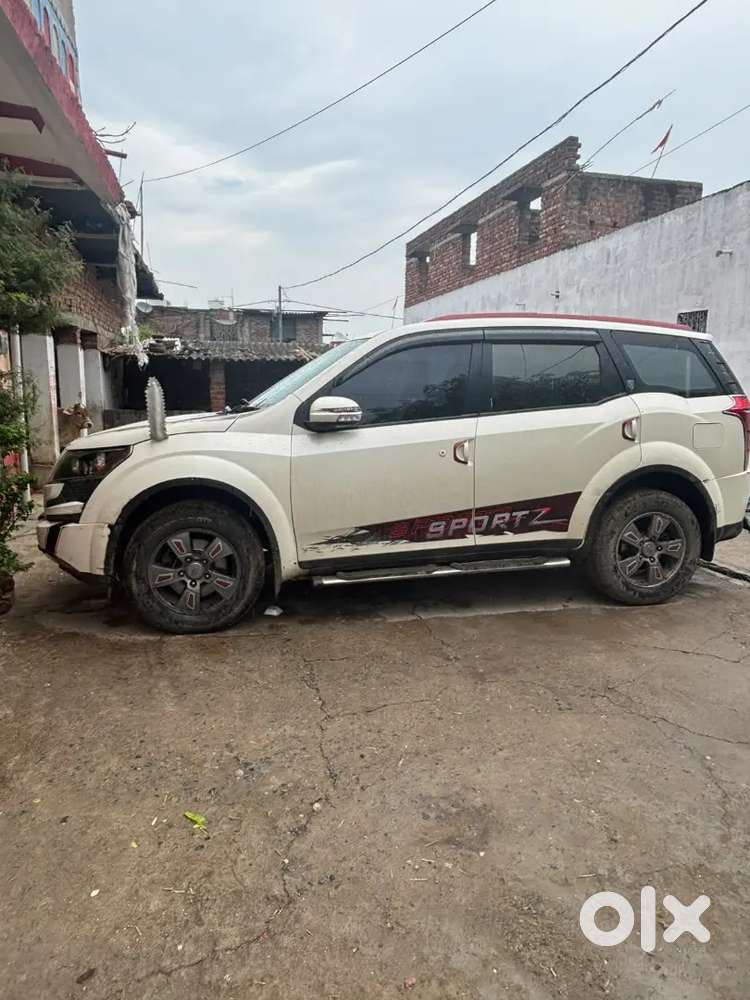 Mahindra Xuv500 2014 Diesel 64701 Km Driven
