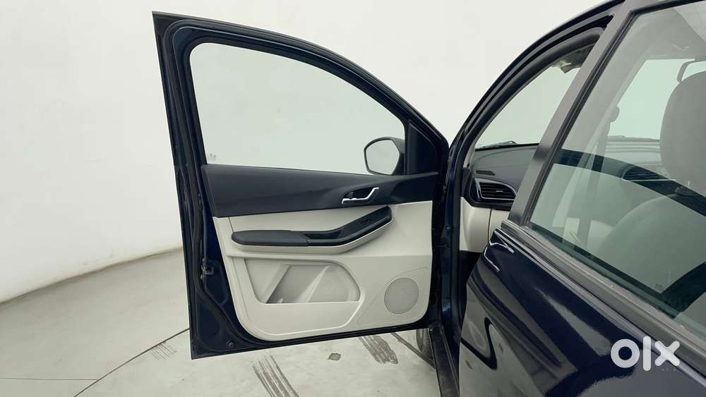 Tata Tiago Xza Plus, 2022, Petrol