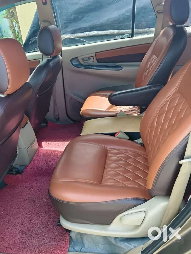 Toyota Innova 7 Str 2015