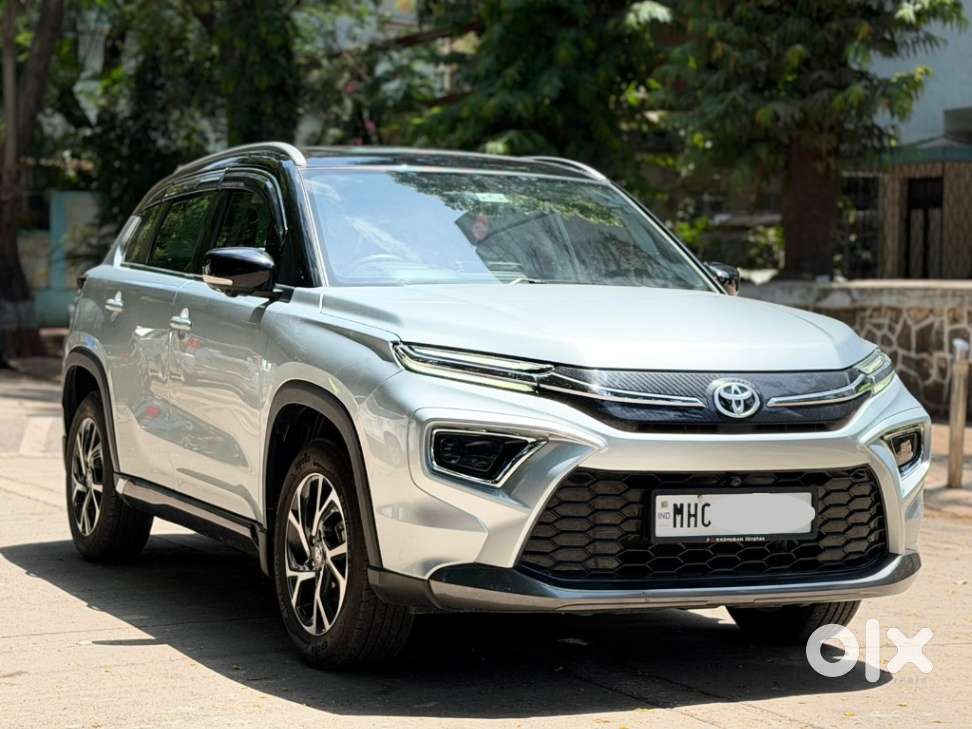 Toyota Urban Cruiser Hyryder 1.5 V Hybrid, 2024, Petrol