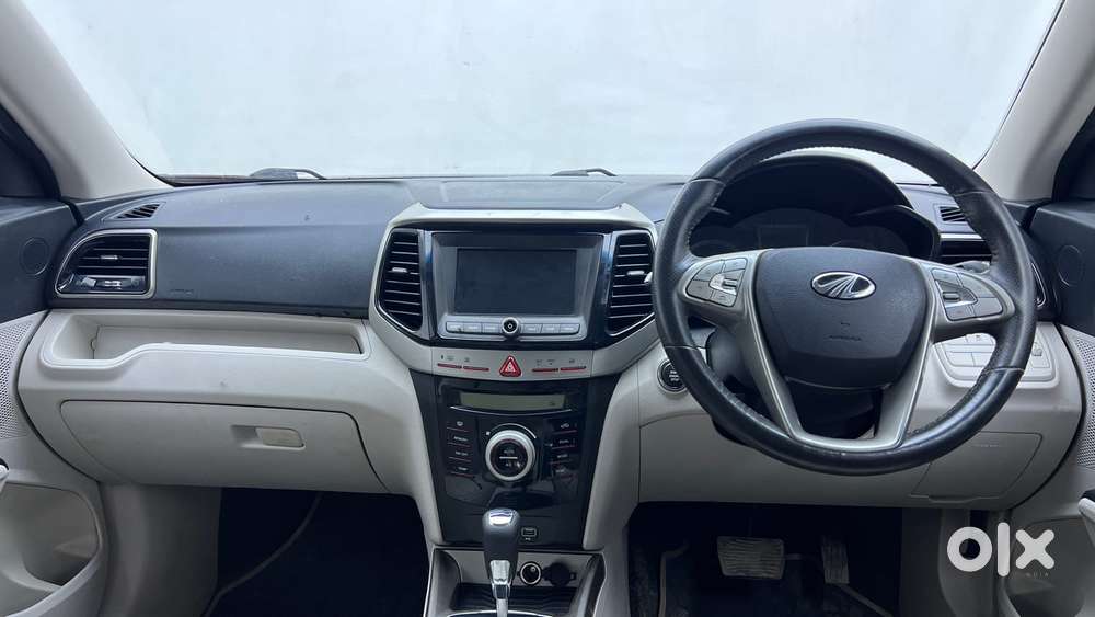 Mahindra Xuv300 W8 Amt Diesel, 2021, Diesel