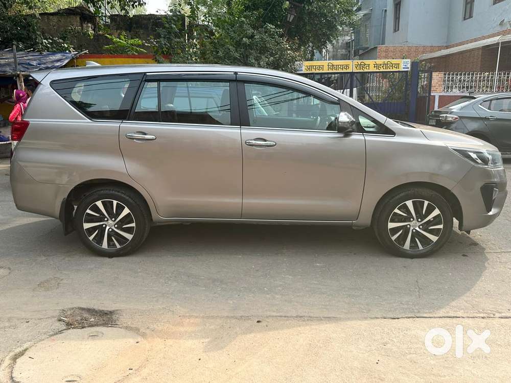 Toyota Innova Crysta 2.8z Automatic, 2021, Diesel