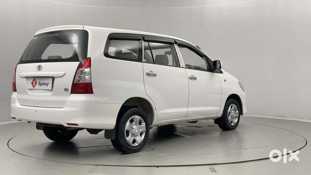 Toyota Innova 2.5 G (diesel) 8 Seater, 2012, Diesel