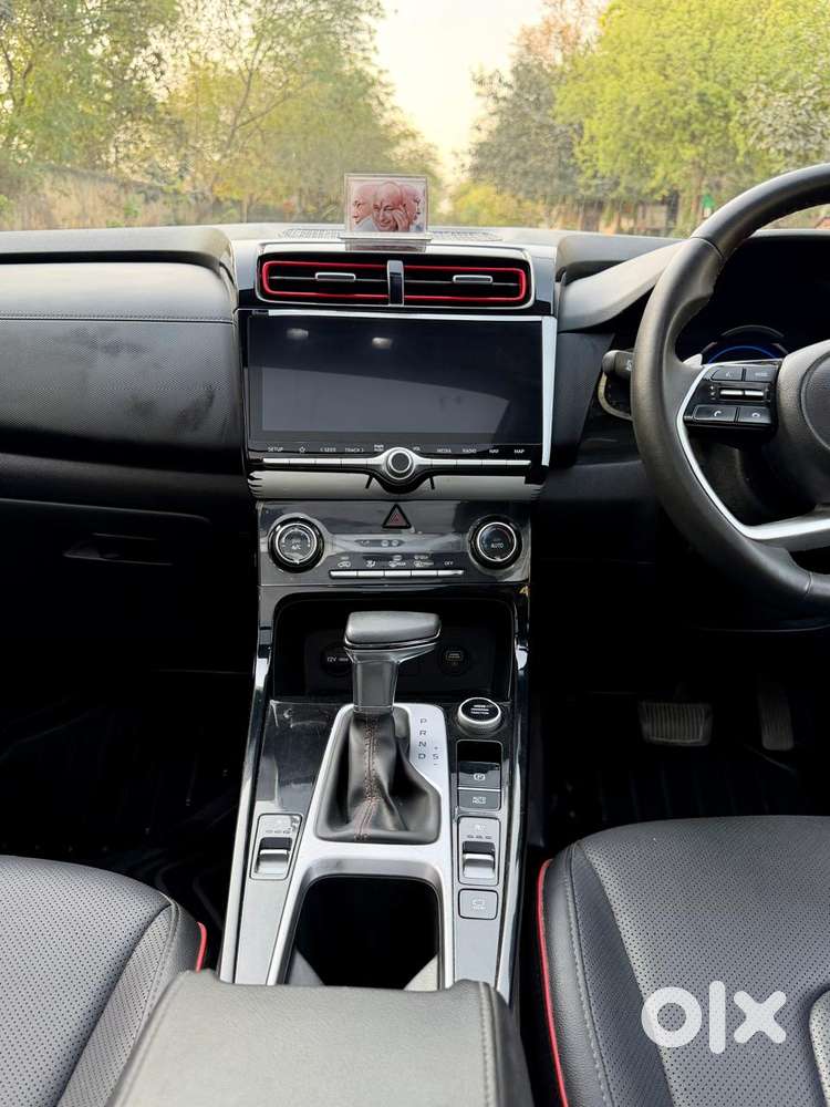 Hyundai Creta Sx (o) 1.5 Petrol Cvt Knight Dual Tone, 2023, Petrol