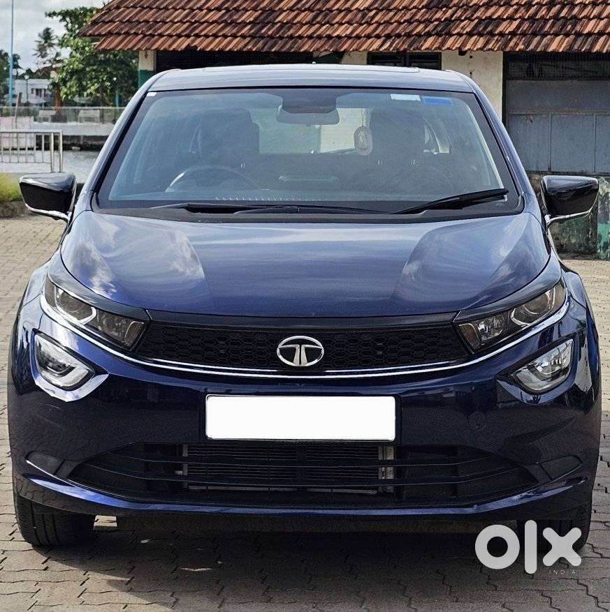 Tata Altroz 1.2 Xza Plus, 2023, Petrol