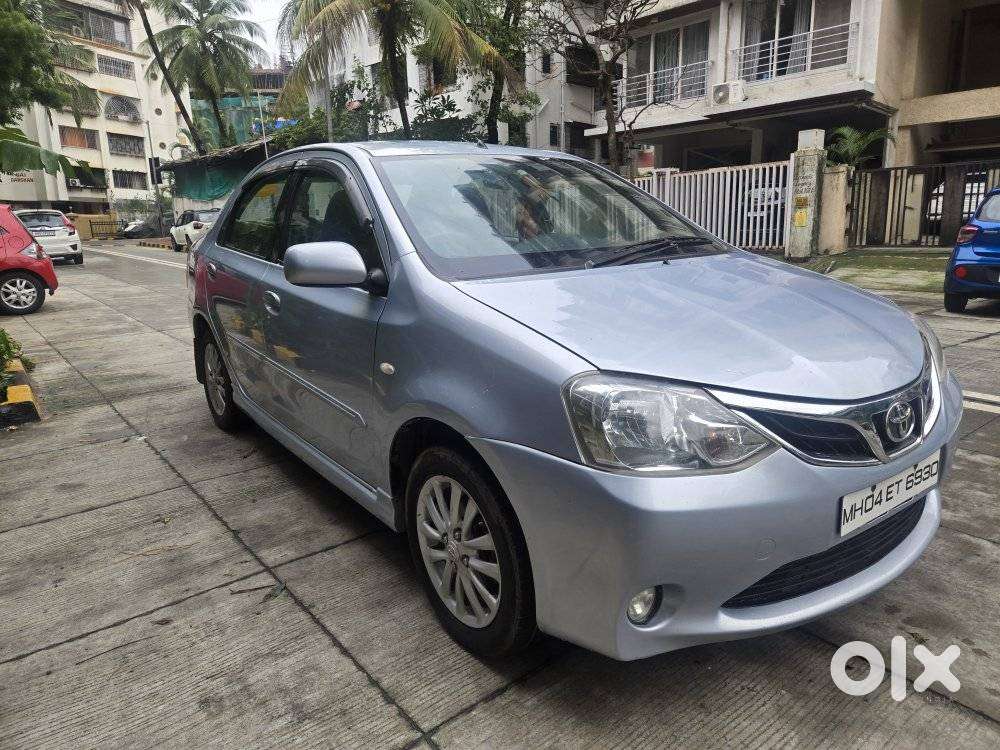 Toyota Etios V, 2011, Petrol