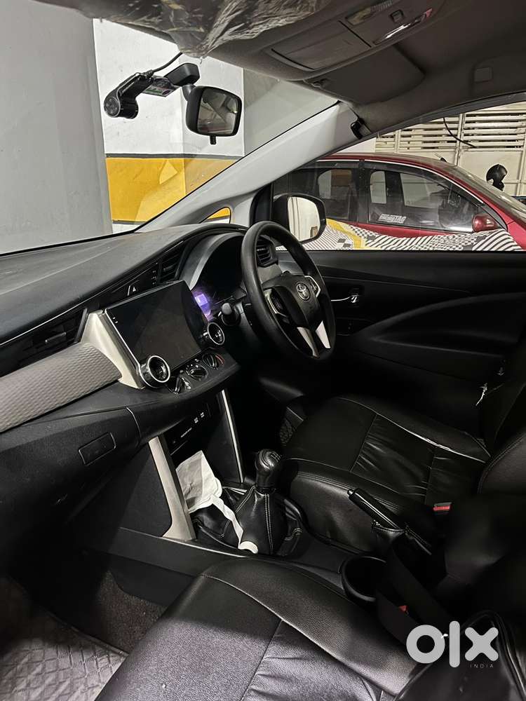 Toyota Innova Crysta 2017