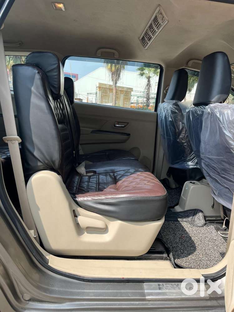 Maruti Suzuki Ertiga 2022-2023 Zxi, 2023, Cng & Hybrids