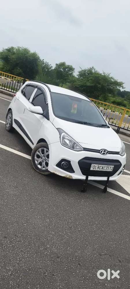 Hyundai Grand I10 2016 Cng & Hybrids Good Condition