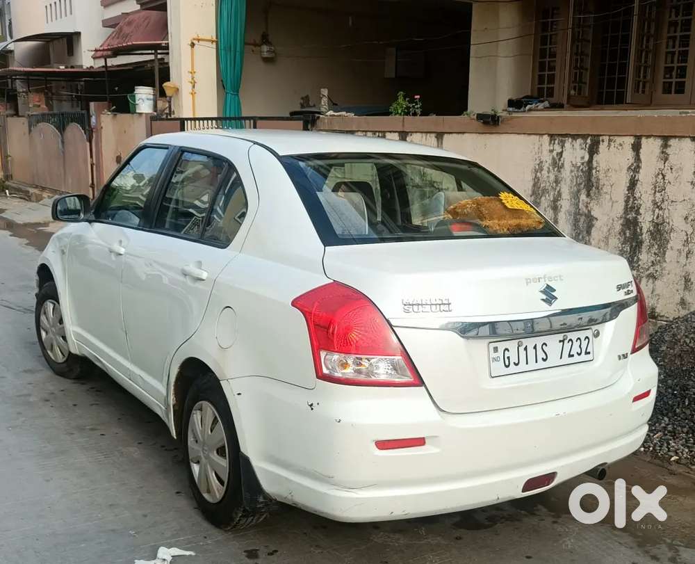 Maruti Suzuki Swift Dzire Vxi 2010 | 1st Owner | Petrol + Lpg