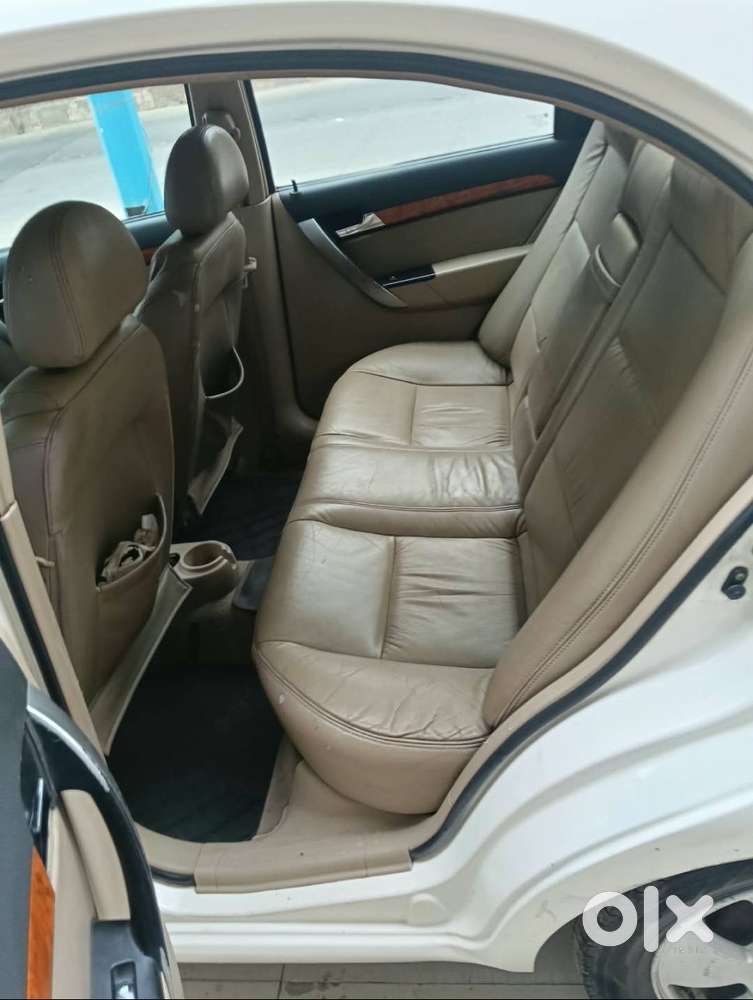 Chevrolet Aveo 2012, Single Owner, Petrol + Cng. Well-maintained And I