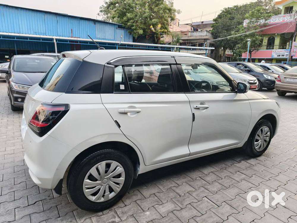 Maruti Suzuki Swift Vxi 1.2 Abs Bs-iv, 2024, Petrol