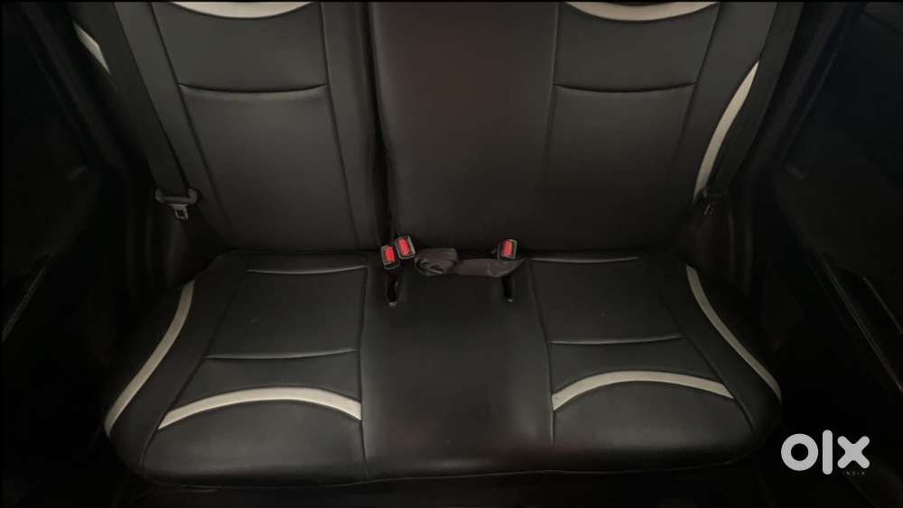 Maruti Suzuki Swift Vxi Optional, 2016, Petrol