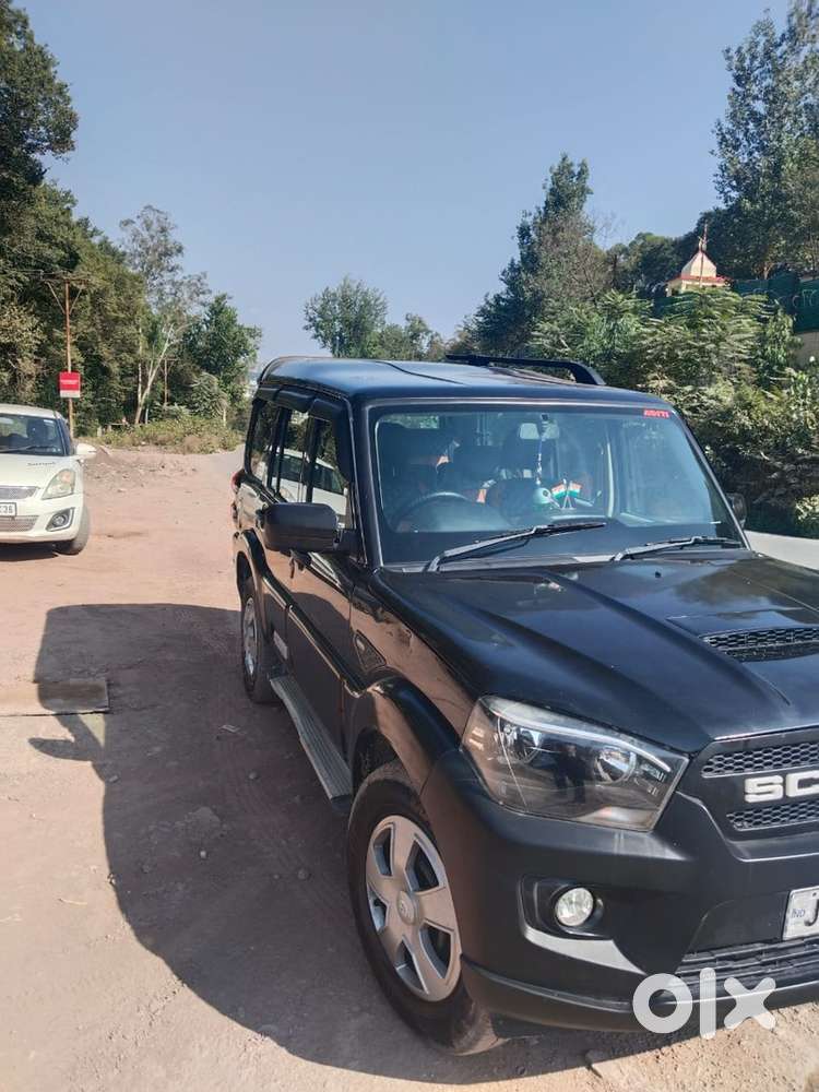 Mahindra Scorpio Classic S5, Diesel. November 2020
