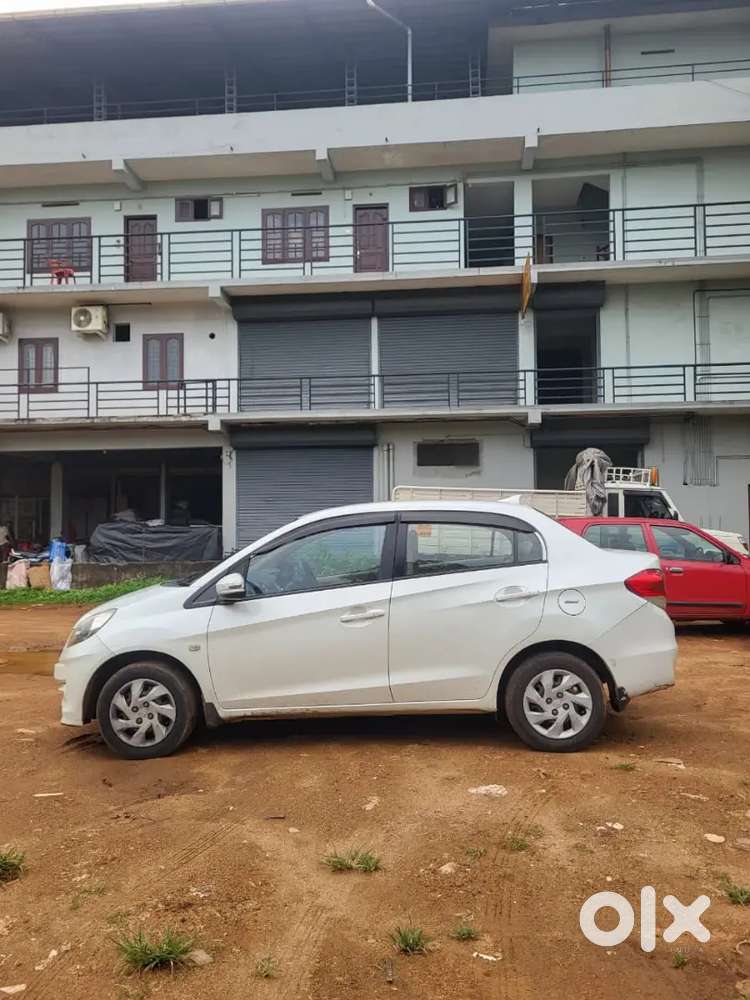 Honda Amaze Special Edition.manual.deisel .