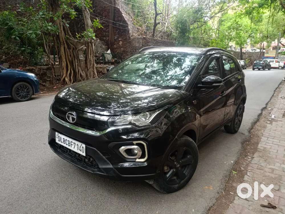 Tata Nexon D Dark Black