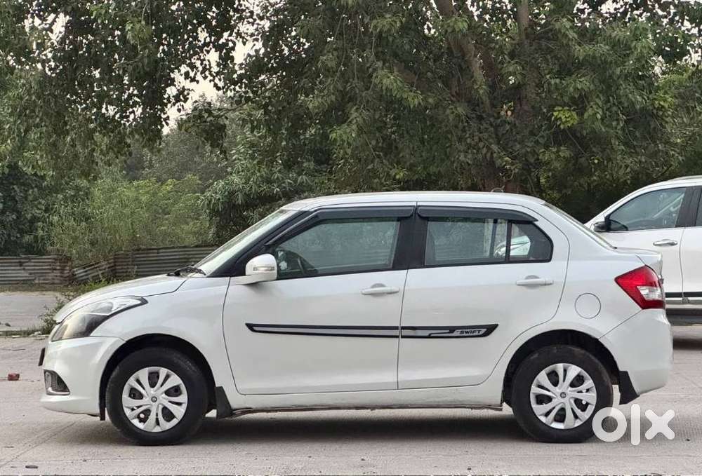 Maruti Suzuki Dzire 1.2 Vxi, 2017, Petrol