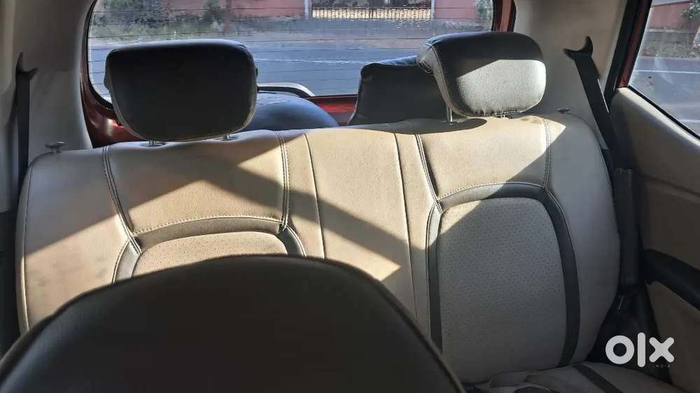 Hyundai I10 Sportz Petrol 2012