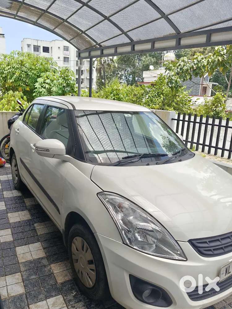 White Maruti Suzuki Dzire 2012