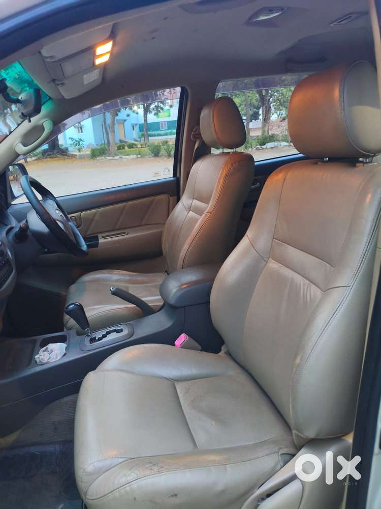 Toyota Fortuner 3.0 4x2 Automatic, 2013, Diesel