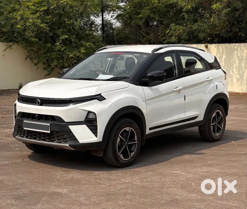 Tata Nexon Creative 1.2 Revotron Petrol 6 Amt, 2025, Petrol
