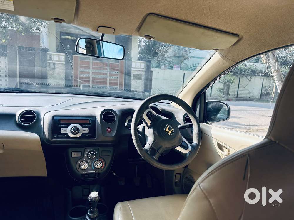 Honda Brio Vx (o) Mt, 2012, Petrol