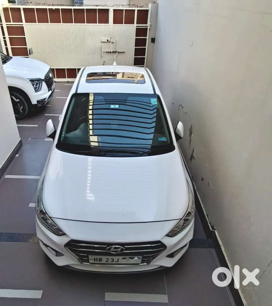 Premium Car Verna 1.6 Sxo Special Anniversary Edition