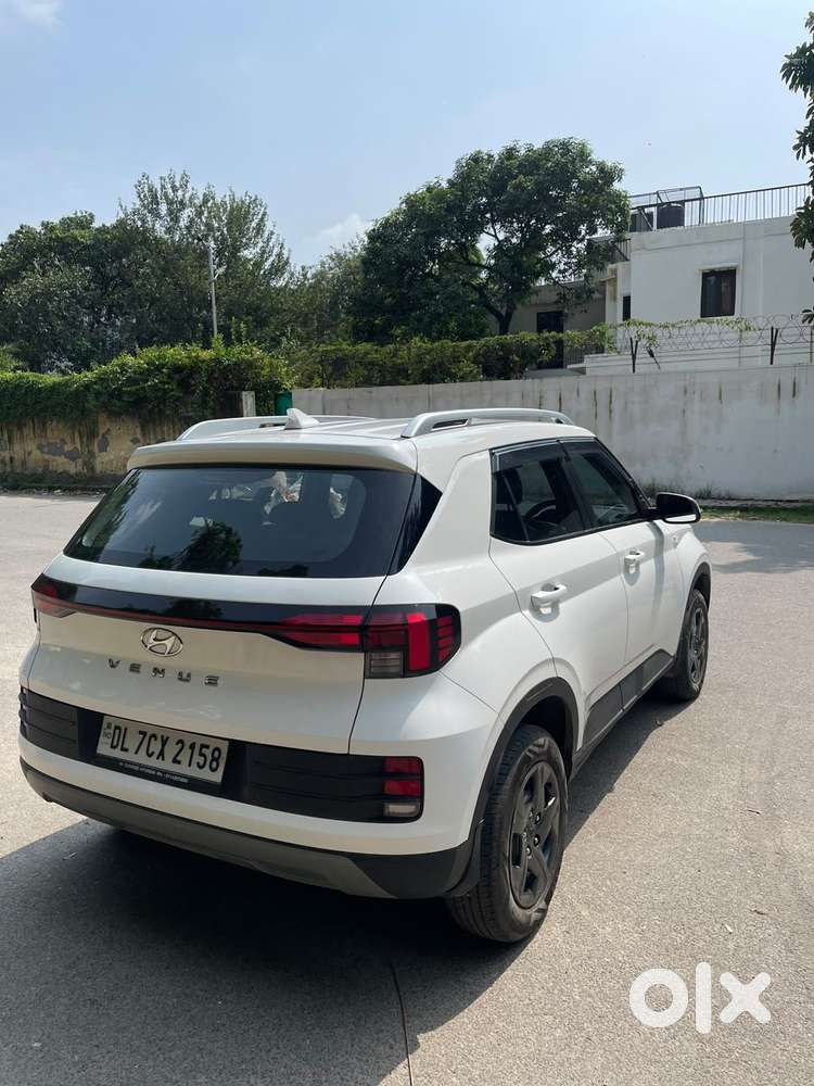 Hyundai Venue S 1.2 Petrol, 2024, Petrol