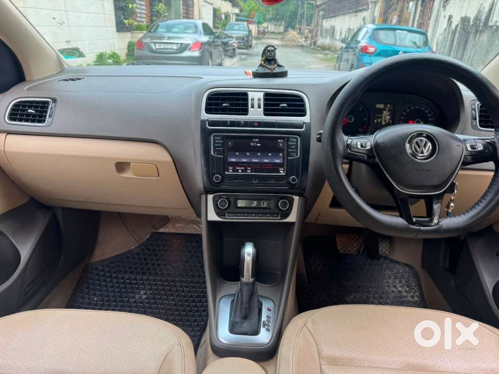 Volkswagen Vento 1.5 Tdi Highline Plus At, 2016