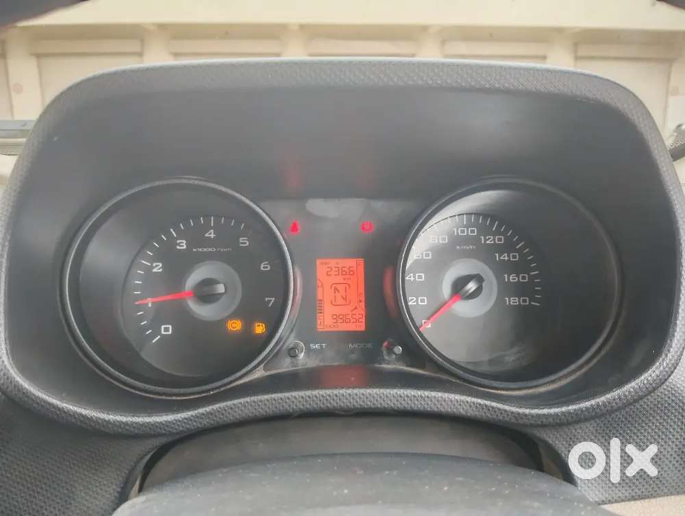 Mahindra Tuv 300 Plus 2015 Diesel