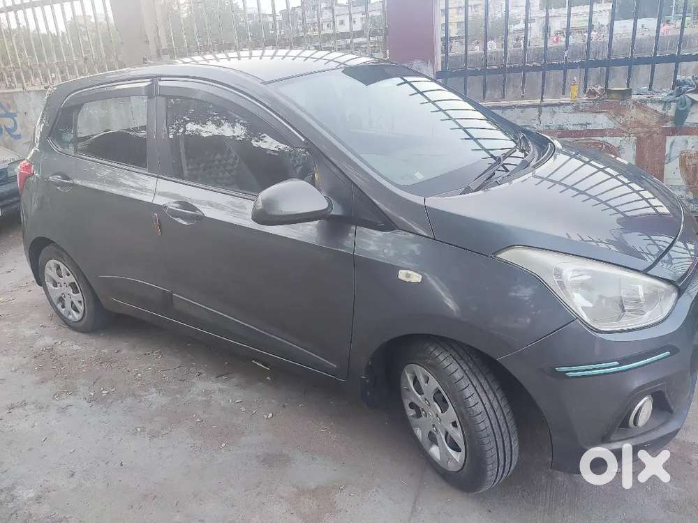 Hyundai Grand I10 Magna 2015  Mint Condition