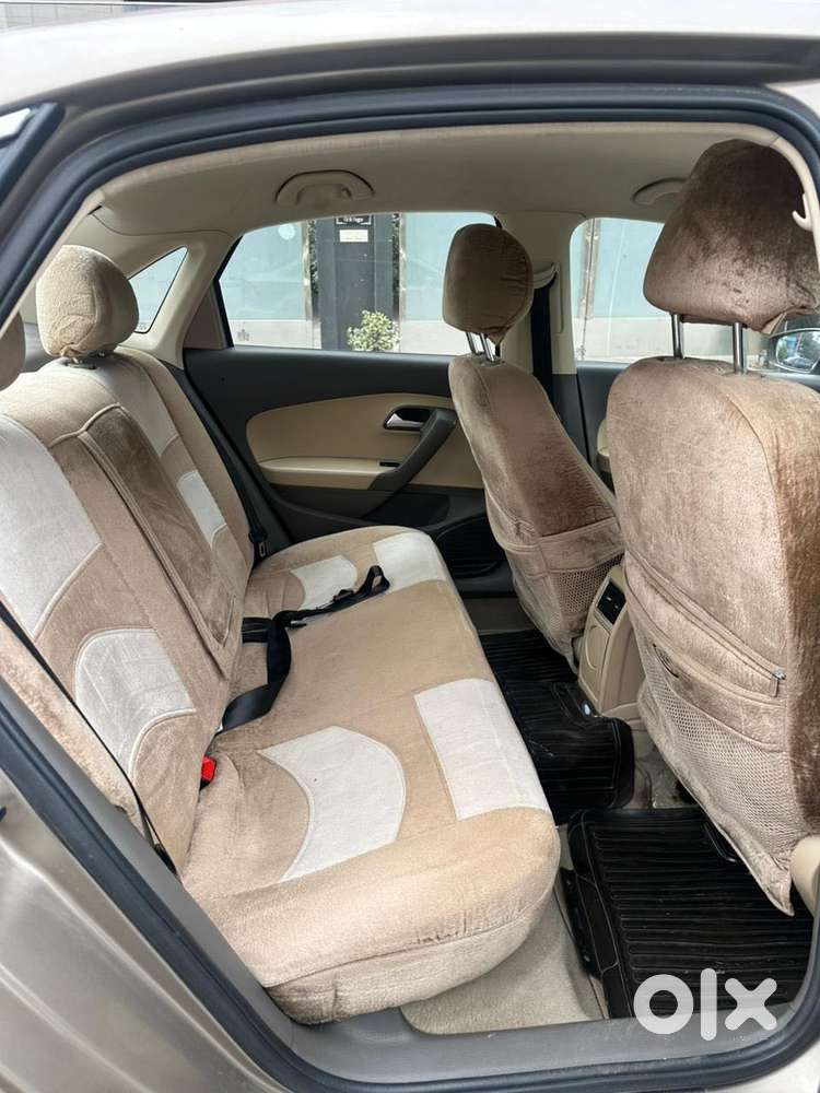 Volkswagen Vento 1.6 Highline, 2015, Petrol