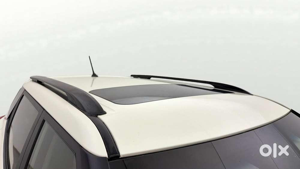 Mahindra Xuv300 W8 Option, 2023, Petrol