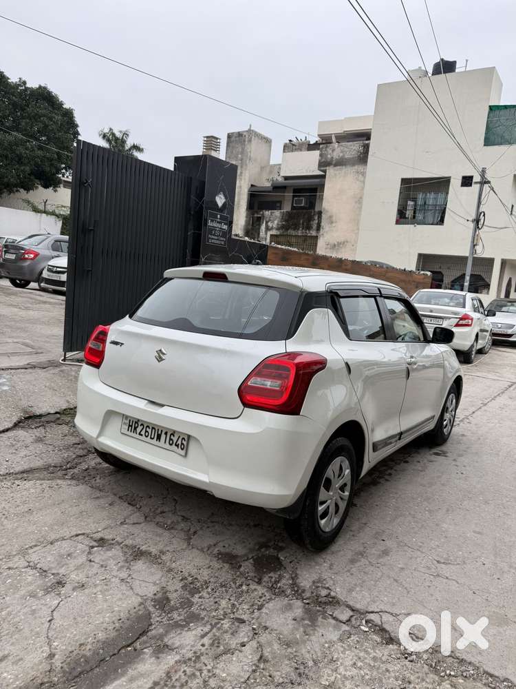 Maruti Suzuki Swift Vxi Abs Bsiv, 2019, Petrol