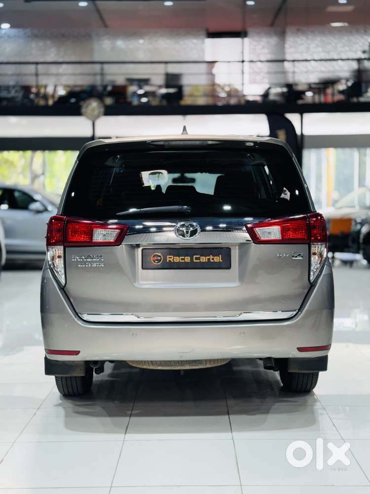 Toyota Innova Crysta 2.8 Z, 2016, Diesel