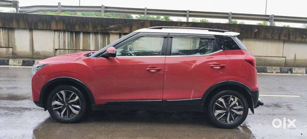 Mahindra Xuv300 W8 Option Dual Tone, 2021, Petrol