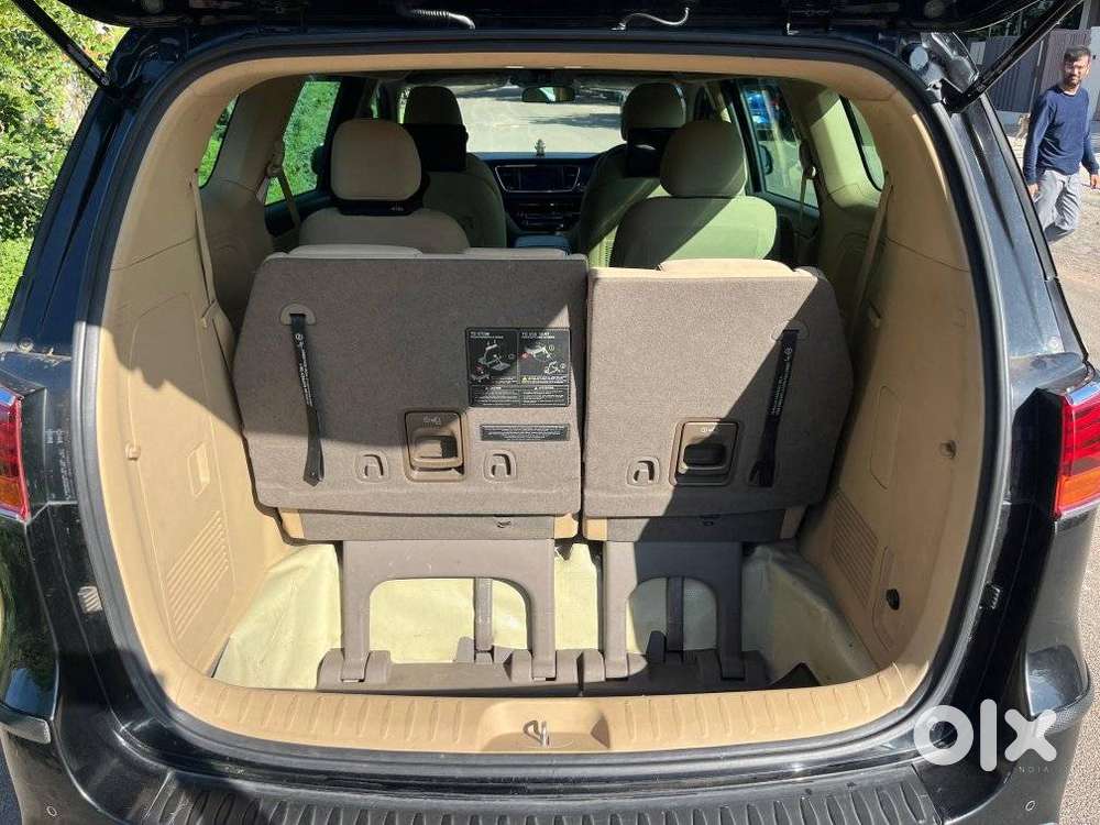 Kia Carnival Premium, 2020, Diesel